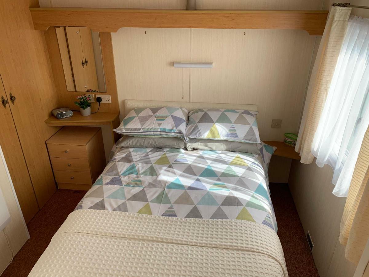 Chapel Caravans S191 Hotel แชเปิลเซนต์เลนเนิร์ดส์ ภายนอก รูปภาพ