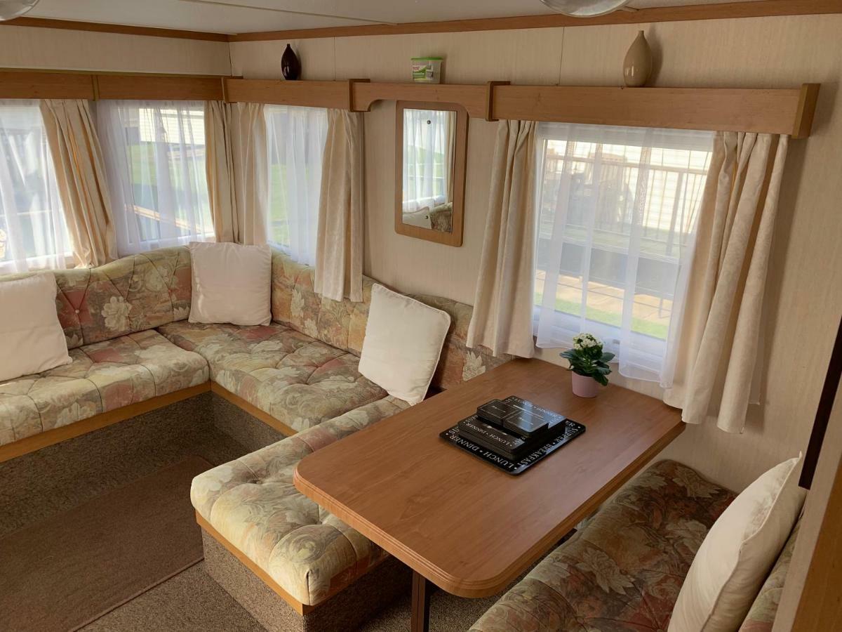 Chapel Caravans S191 Hotel แชเปิลเซนต์เลนเนิร์ดส์ ภายนอก รูปภาพ